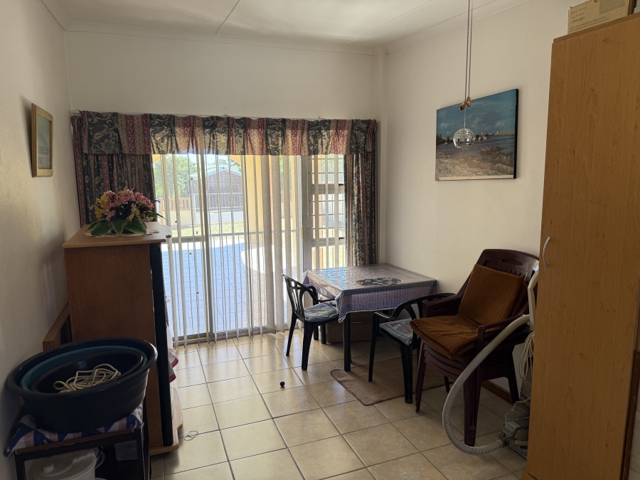 3 Bedroom Property for Sale in Sandbaai Western Cape